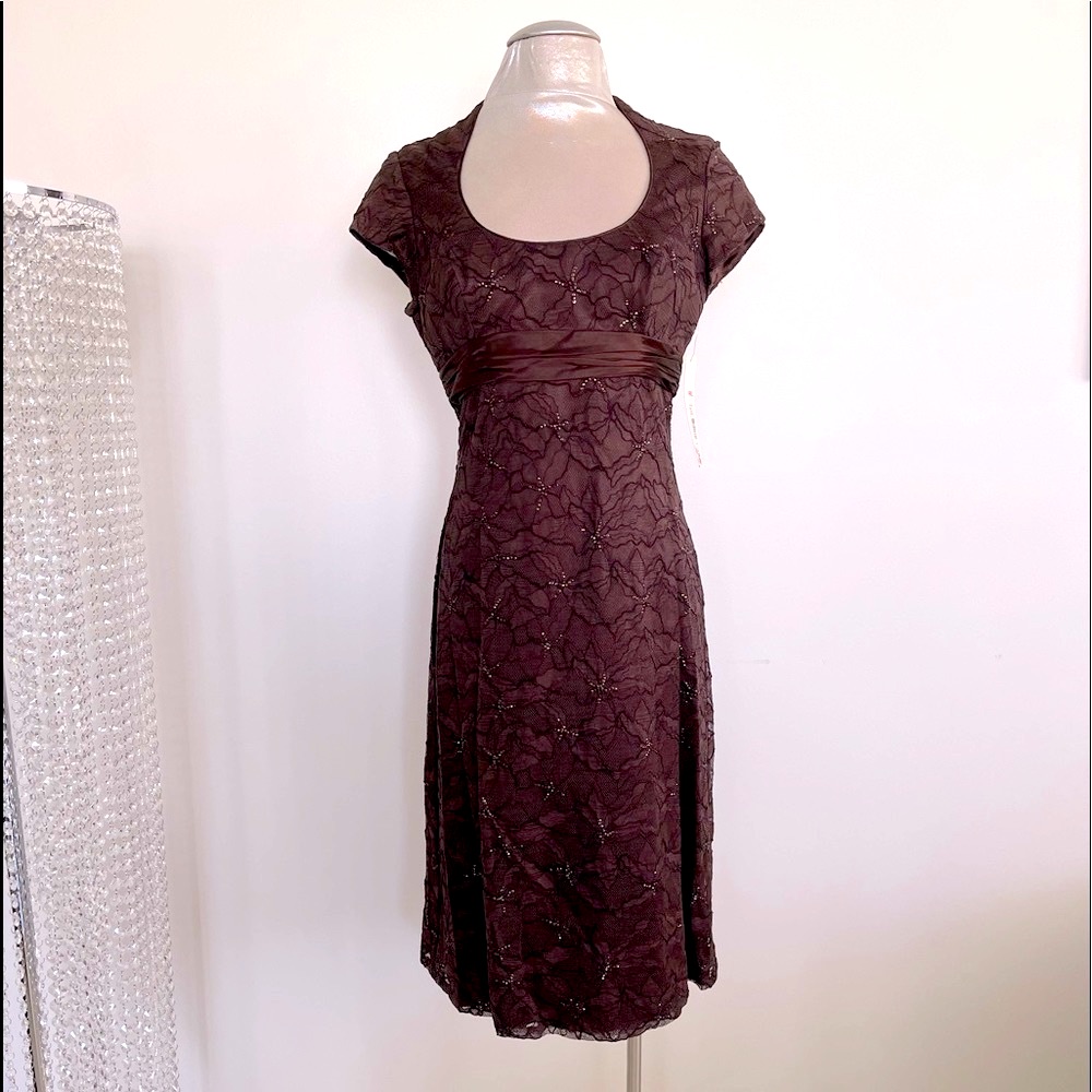 Dress By Badgley Mischka